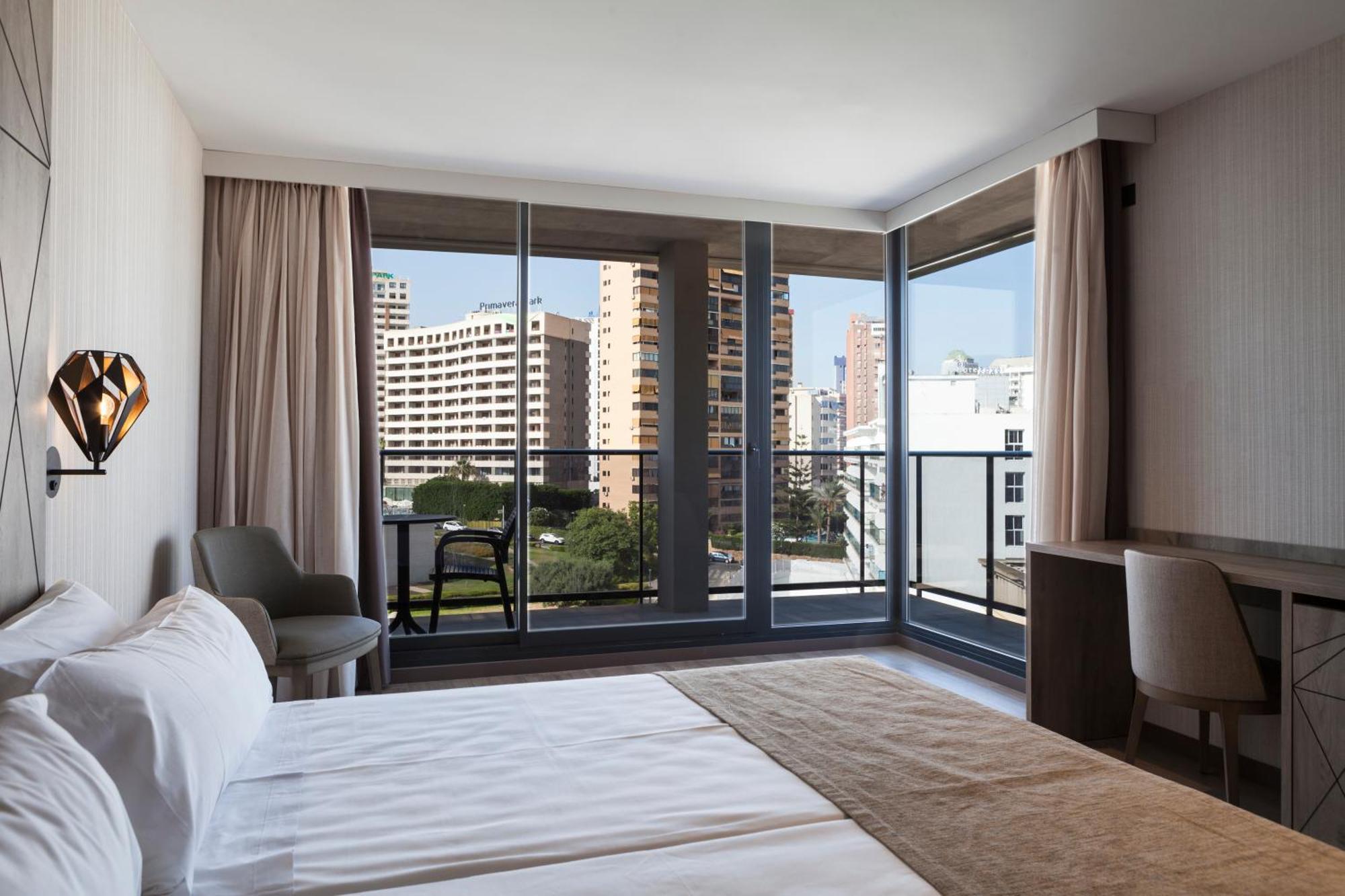 Superior Double or Twin Room City View,1272858751:JPEG
