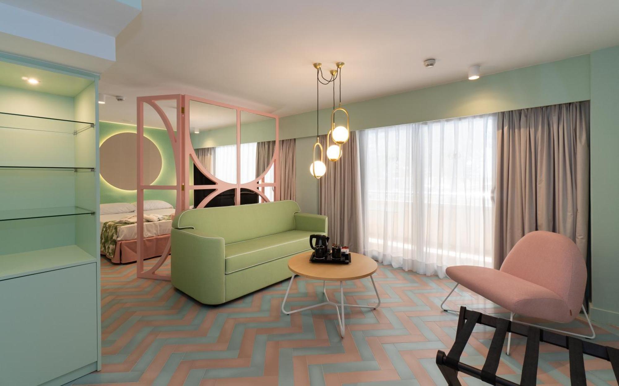 Junior Suite,1207805584:JPEG