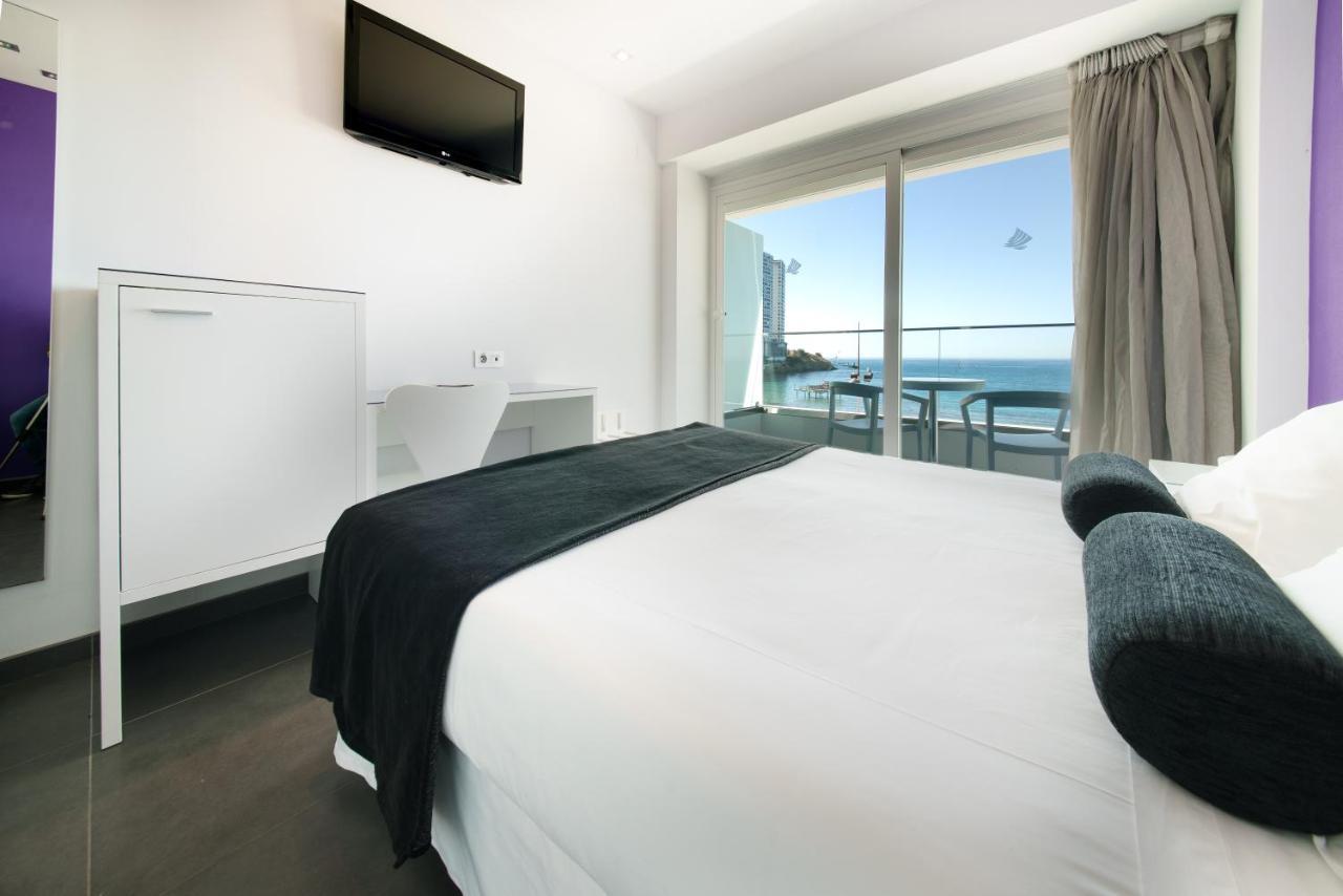 Double or Twin Room Frontal Sea View Terrace 1 2 beds