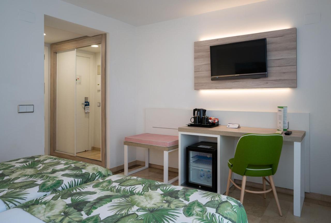 Double Room,1361819849:JPEG
