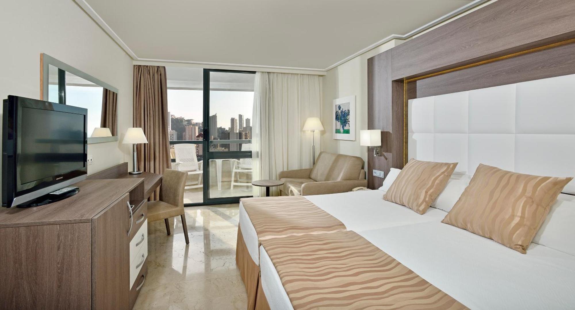 Double or Twin Room,701693485:JPEG