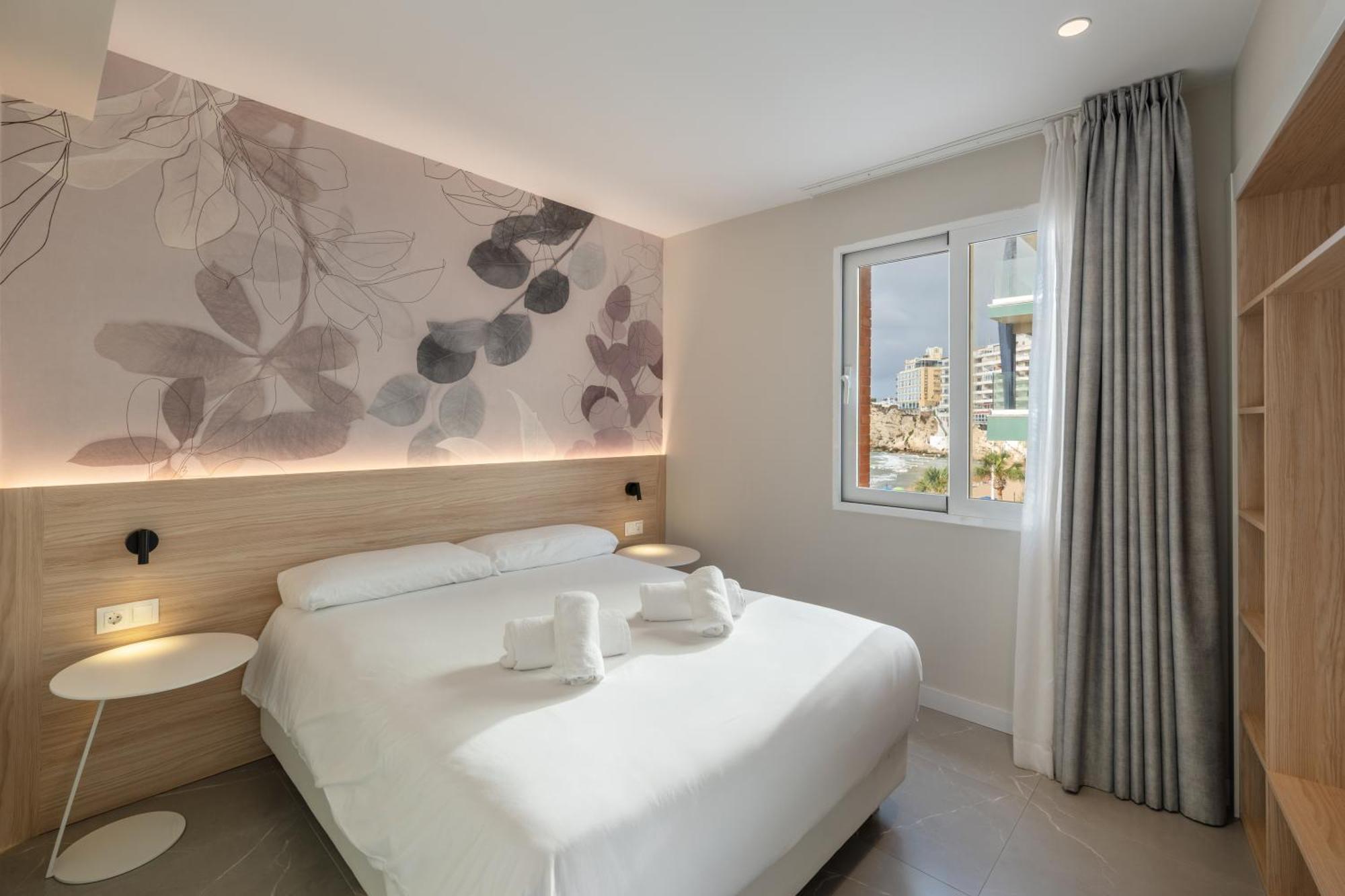 Four Bedroom Apartment Front Sea View