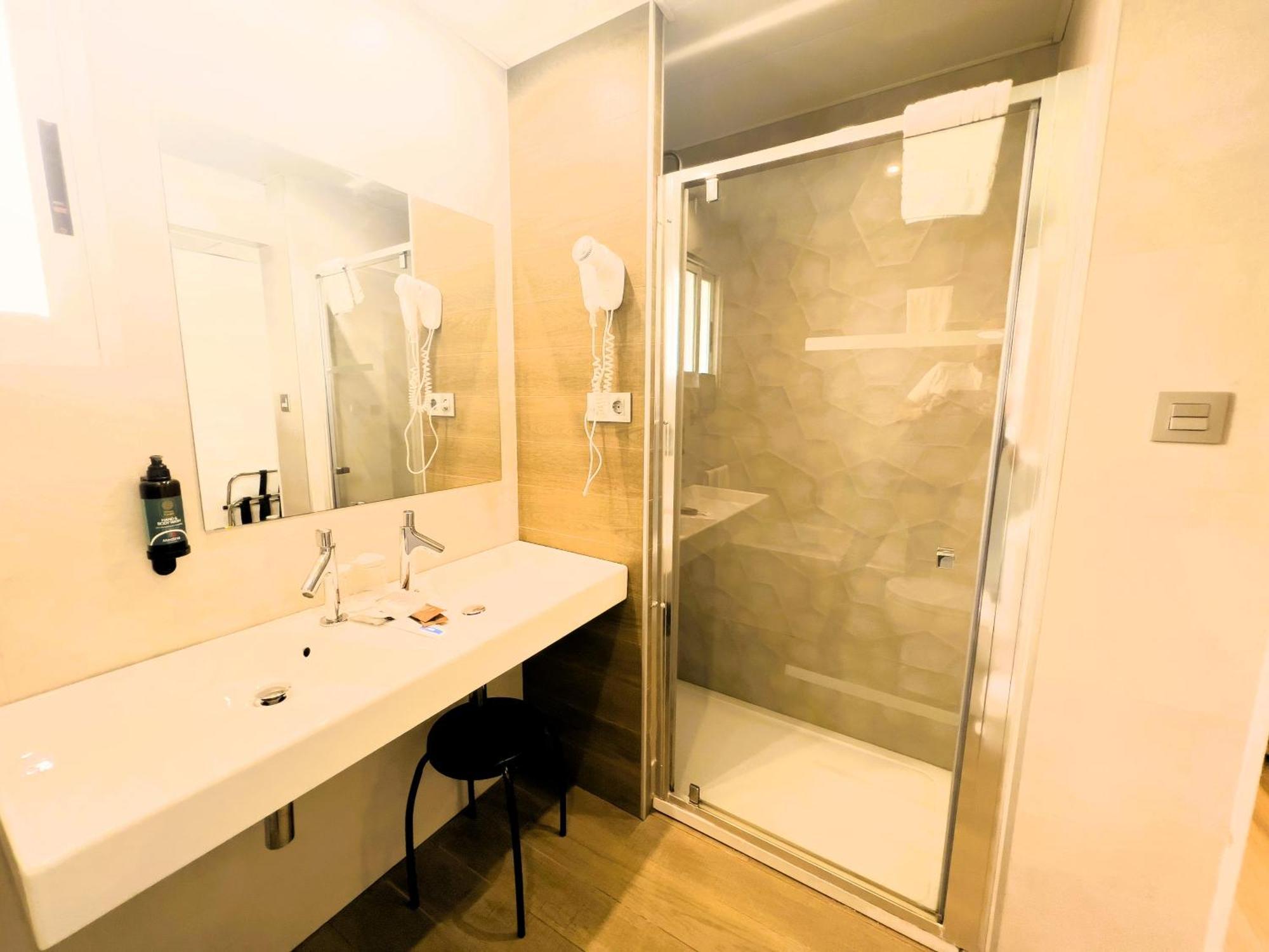 Basic Double Room