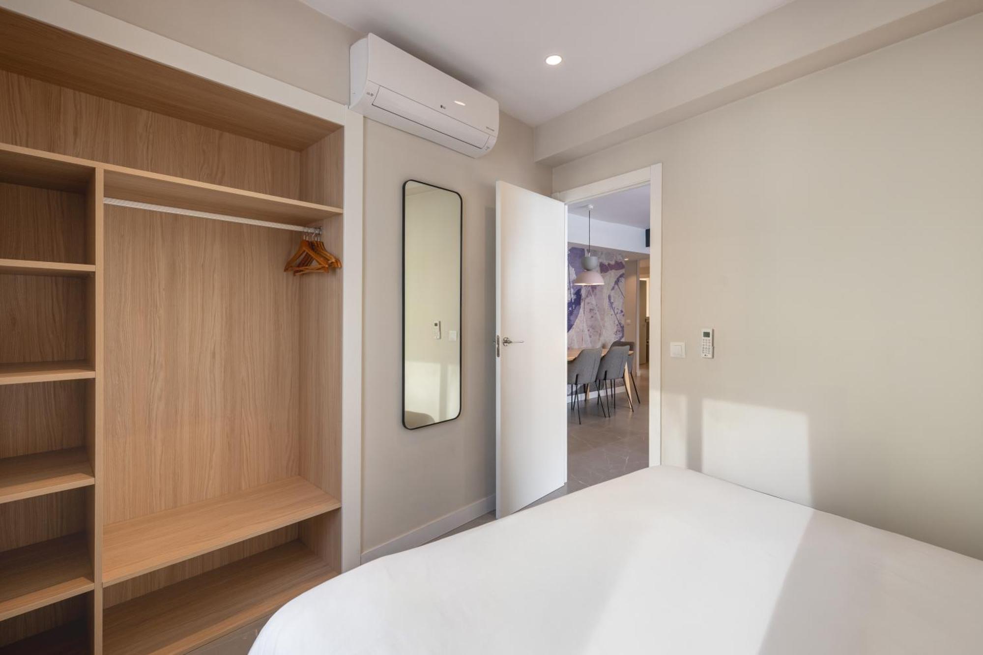 Four Bedroom Apartment Front Sea View