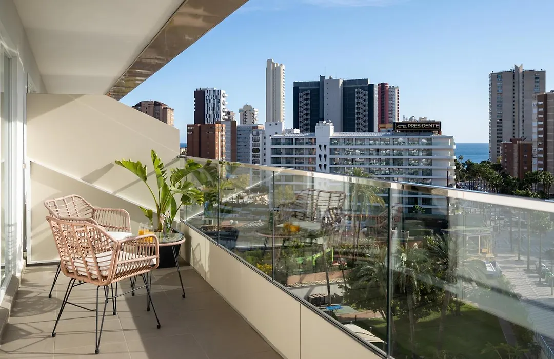 Helios Benidorm-1